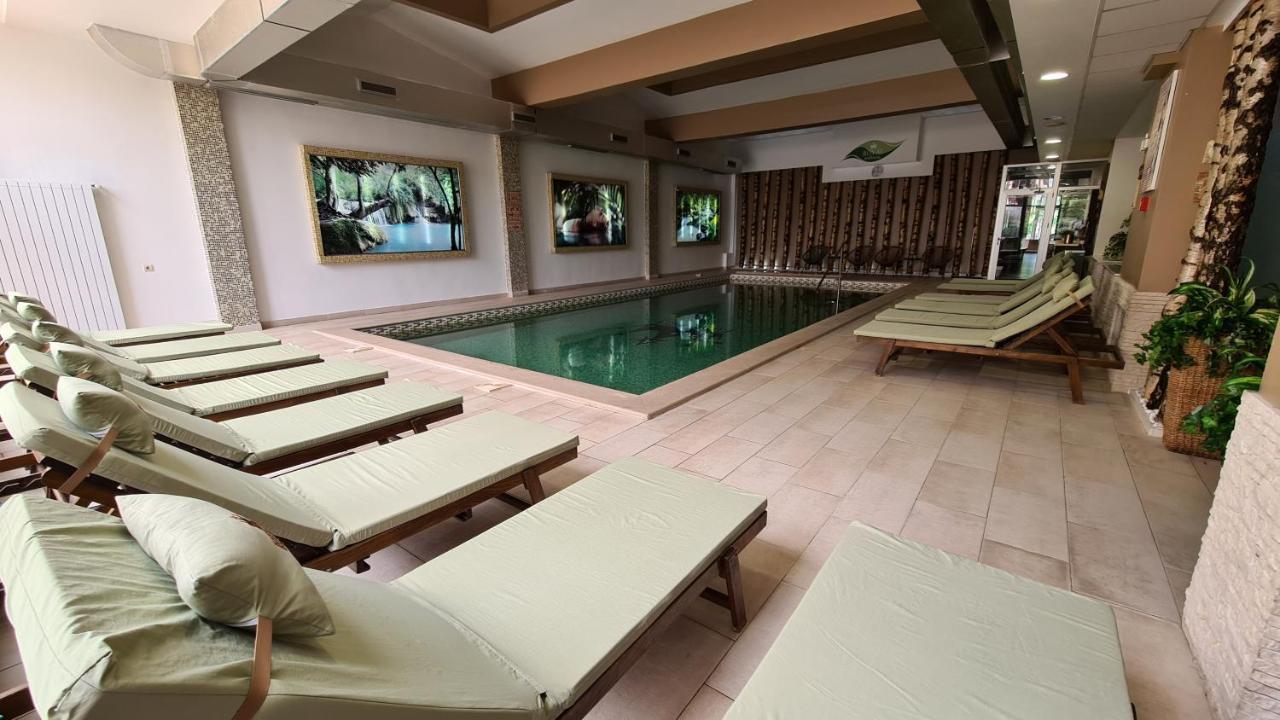 Hotel Royal Spa Banja Koviljača Exteriör bild