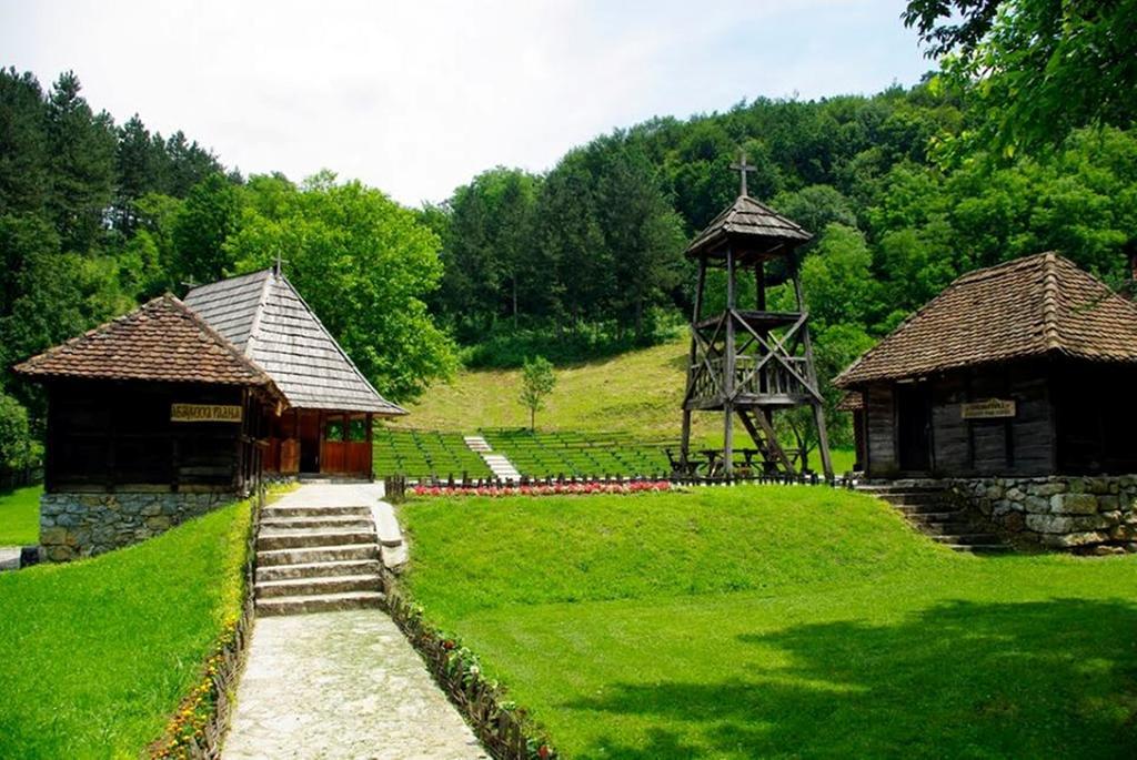 Hotel Royal Spa Banja Koviljača Exteriör bild