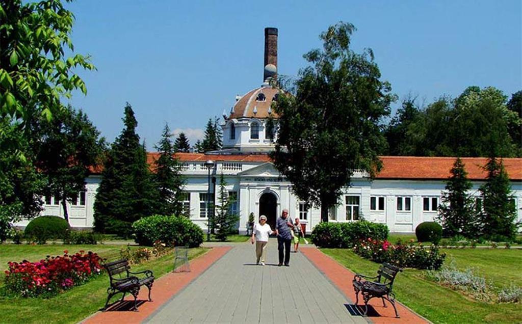 Hotel Royal Spa Banja Koviljača Exteriör bild